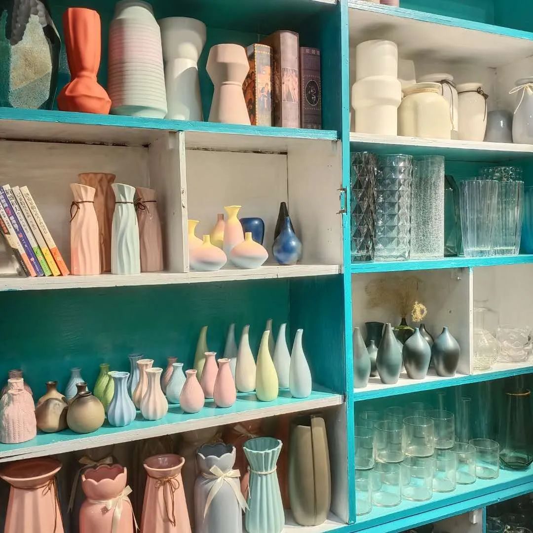 博思花藝婚慶教育，婚慶培訓，花藝培訓，插花培訓，花藝師培訓，主持人培訓，商務主持人培訓，花店運營培訓，花店全系統(tǒng)營銷，小白開花店，小白學主持，金璽棠婚慶酒店，金璽棠總部，鄭州金麻雀教育科技有限公司